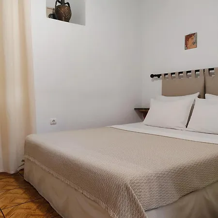 Casa *